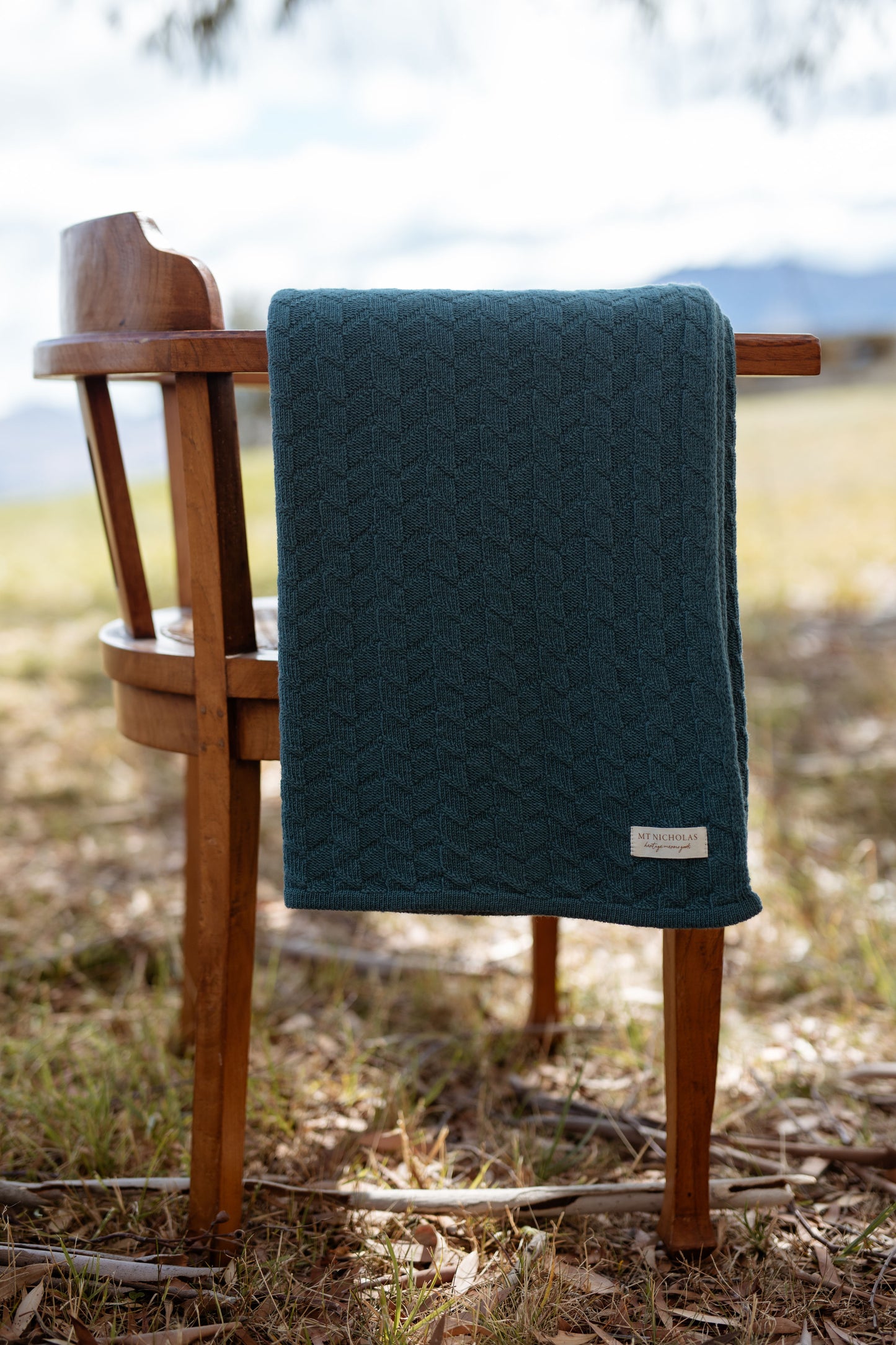 Chevron Throw
