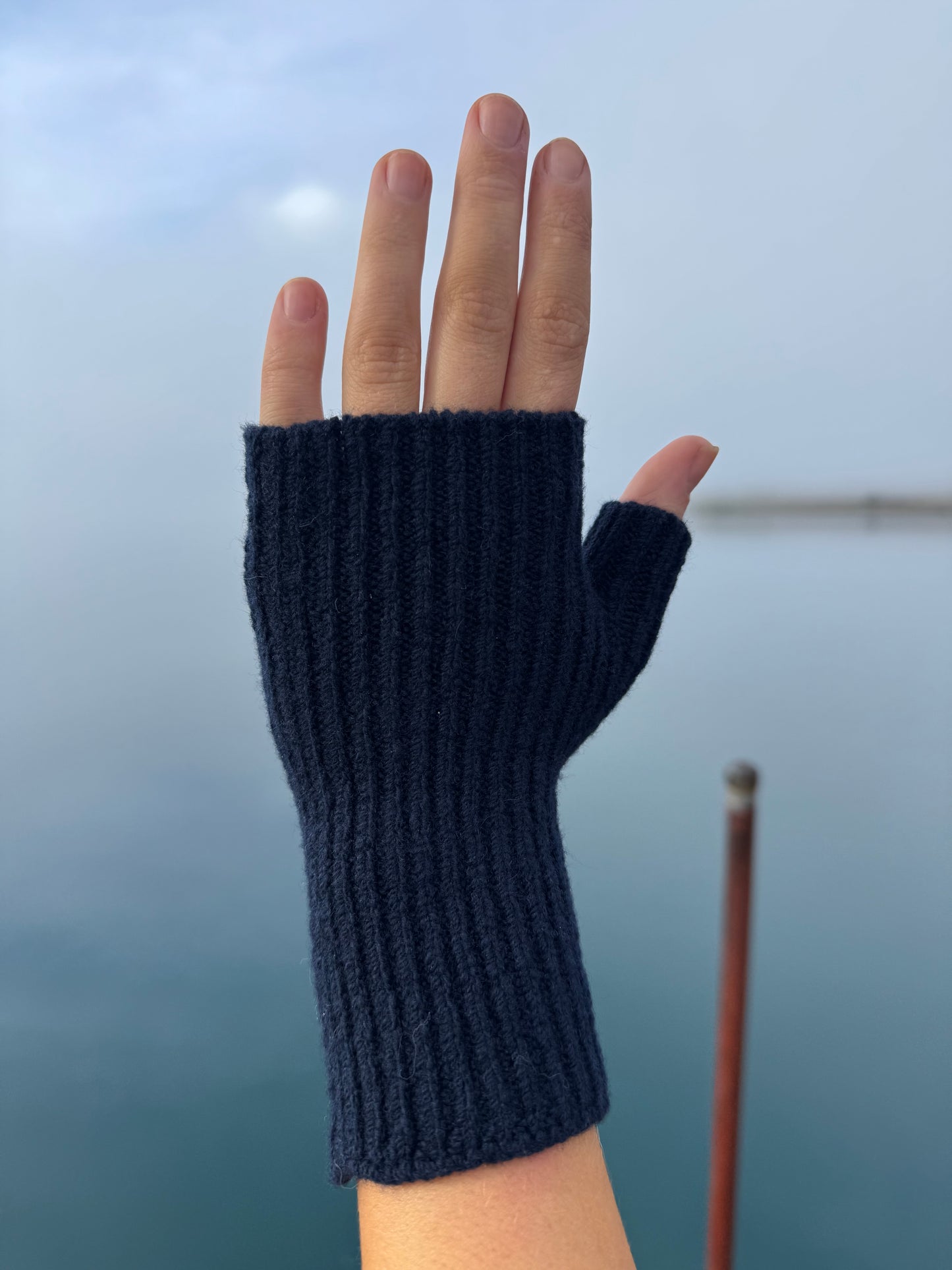 Women’s Fingerless Mittens