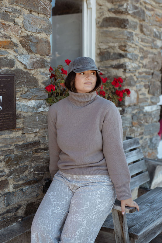 Women’s Funnel Neck Jersey